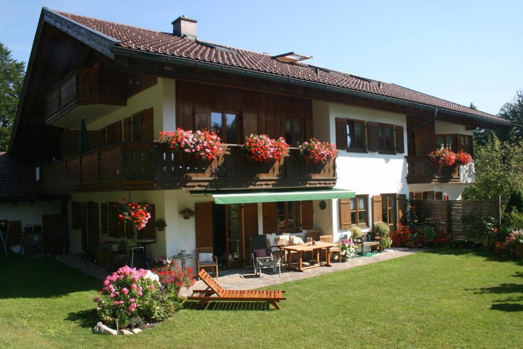 Ferienhaus Am Roemerweg Klais Szoba fotó