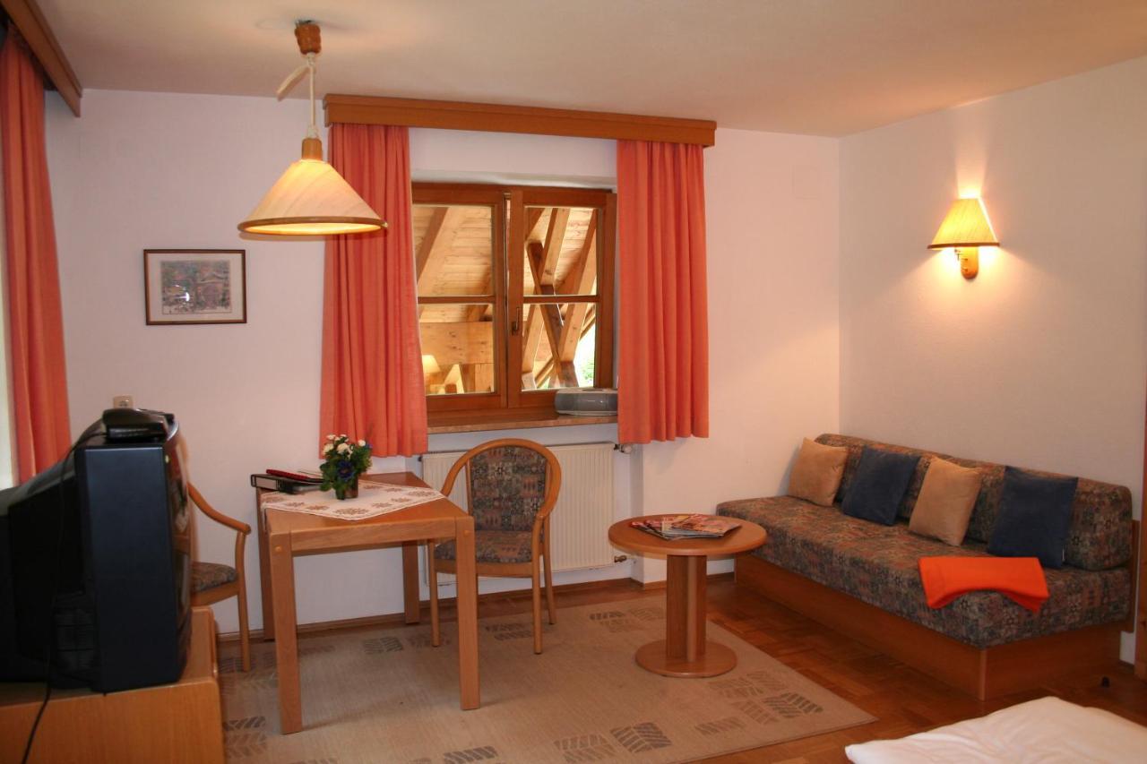 Ferienhaus Am Roemerweg Klais Kültér fotó